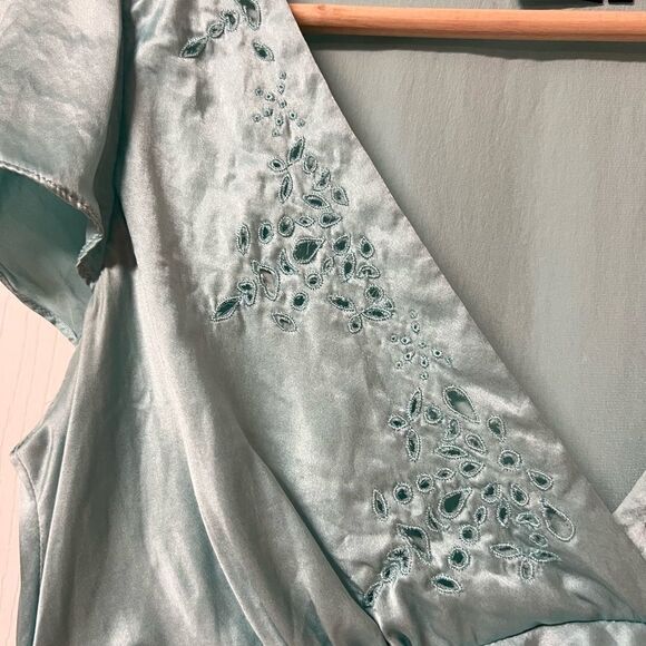 BCBGMaxAzaria Blouse  - Picture 4 of 7